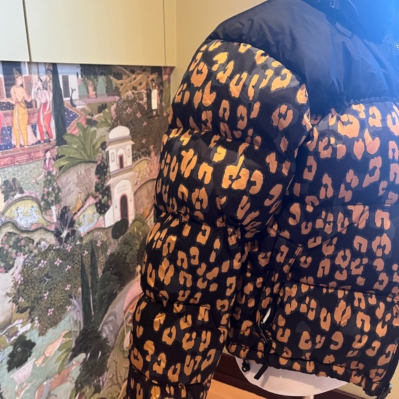 The North Face Leopard Print 1996 Retro Cropped Nuptse 700 - Leopard, size s - Picture 7 of 13